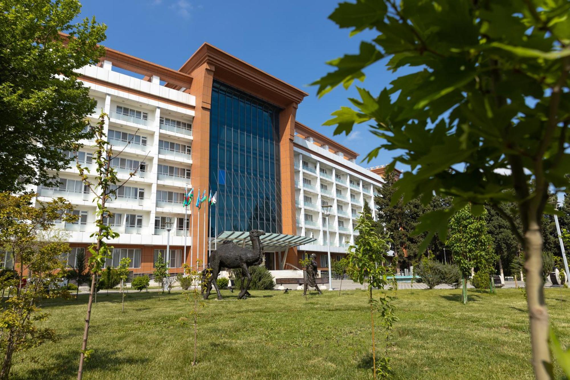 Chinar Hotel & Spa Naftalan Exterior foto